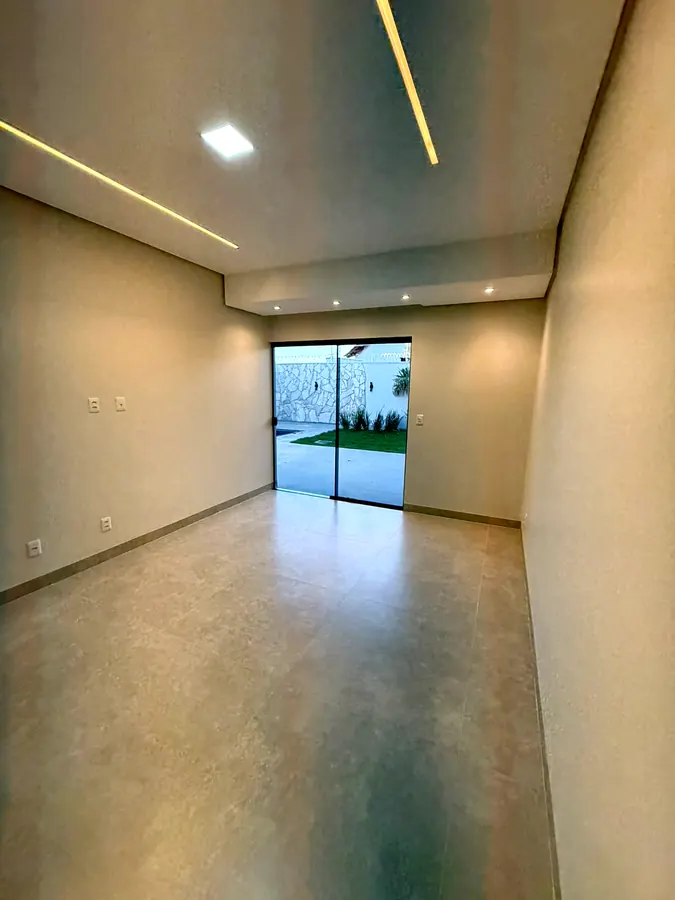 Suíte com saída para o jardim